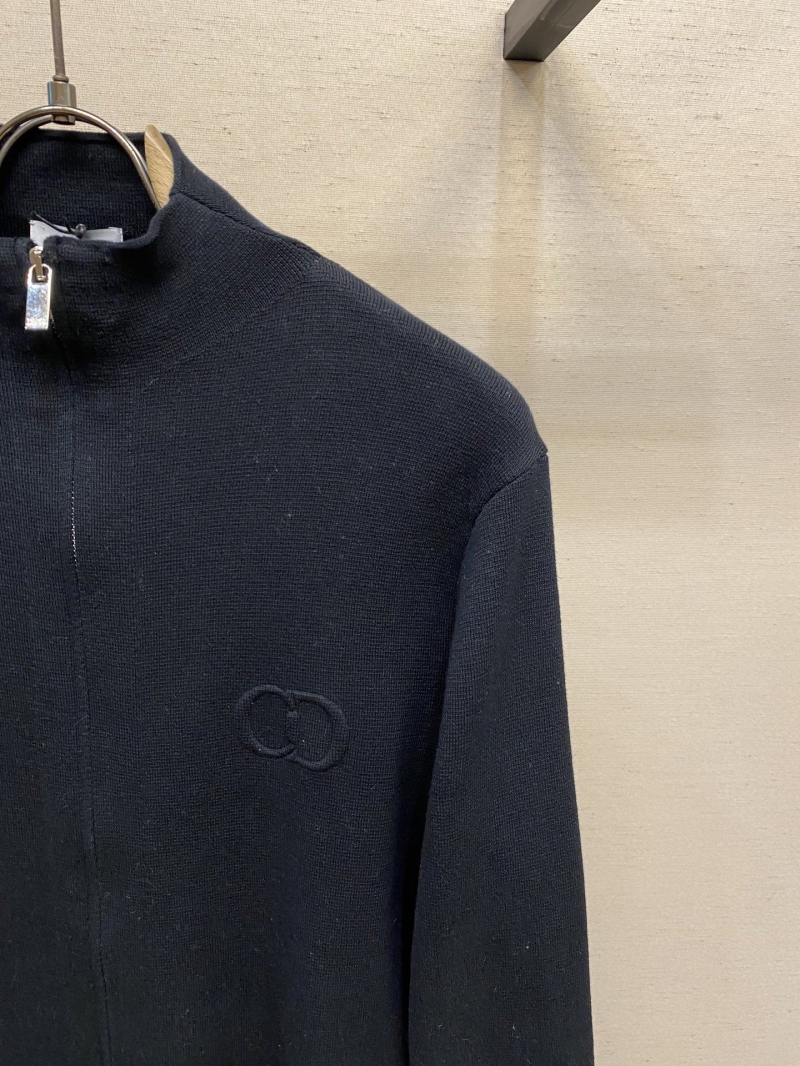 chr1st1an D10r sweaters